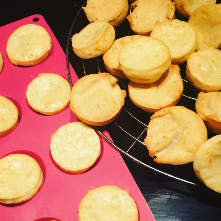 Ro’s potato-starch cheese bread